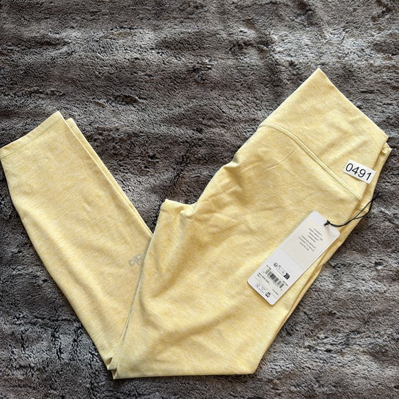 ALO Yoga Pants - ALO ALOSOFT High Waist Leggings Warm Butter Heathered Yellow Large 7/8 Length